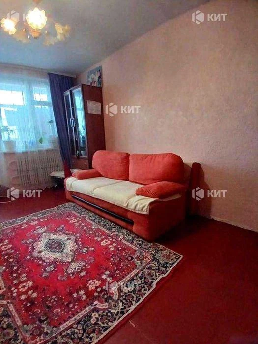 3 rooms. 65 sq. m. Kholodnaya Gora, Kholodnaya Gora metro station, Ilyinskaya St. 61,