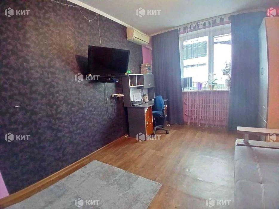 3 rooms. 65 sq. m. Kholodnaya Gora, Kholodnaya Gora metro station, Ilyinskaya St. 61,