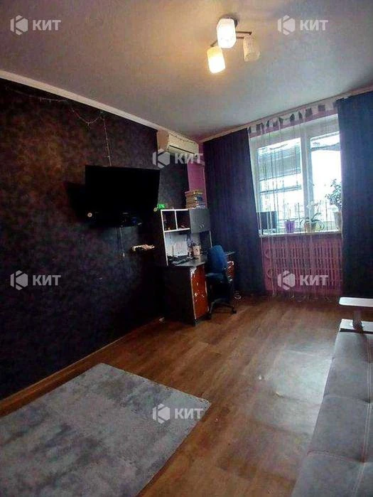 3 rooms. 65 sq. m. Kholodnaya Gora, Kholodnaya Gora metro station, Ilyinskaya St. 61,