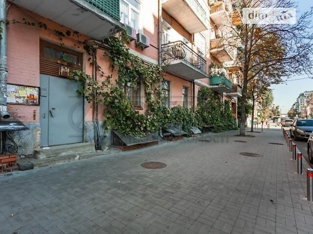Довготривала оренда 2к квартири на вул. Спаська 9 • ID 33153