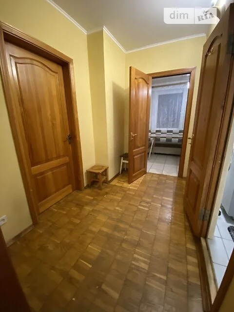 Довготривала оренда 2к квартири на просп. Миколи Бажана 9Ж •