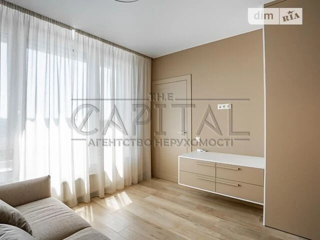 Довготривала оренда 1к квартири на пров. Ужгородський 4/1 •