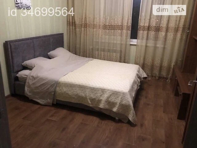 Довготривала оренда 3к квартири на вул. Ревуцького • ID 3469