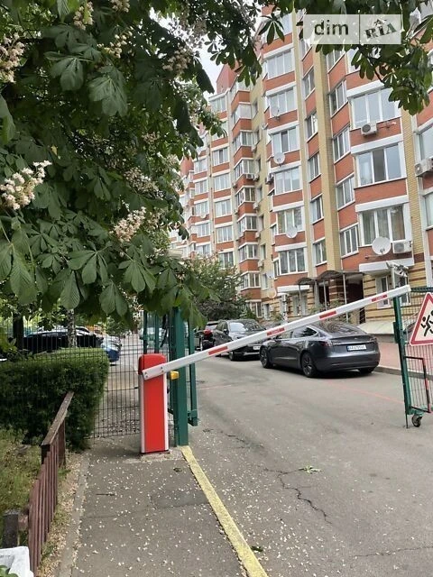 Довготривала оренда 2к квартири на вул. Салютна 1Б • ID 3314