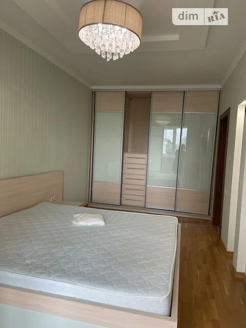 Довготривала оренда 2к квартири на вул. Салютна 1Б • ID 3314