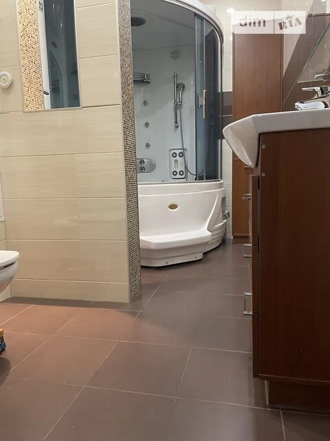 Довготривала оренда 2к квартири на вул. Салютна 1Б • ID 3314