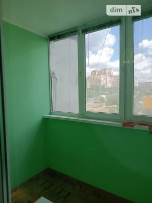 Довготривала оренда 4к квартири на вул. Академіка Єфремова 2