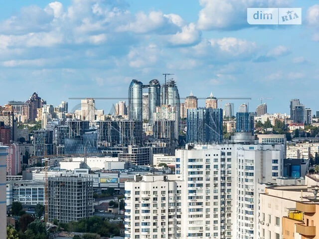 Довготривала оренда 3к квартири на вул. Деміївська 29 • ID 3