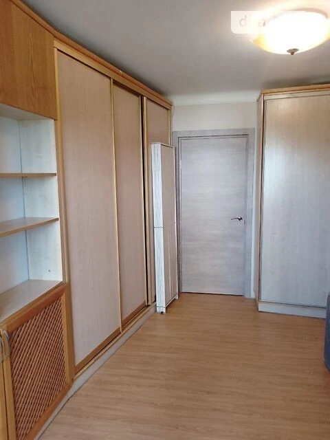 Довготривала оренда 2к квартири на бул. Русанівський 2/8 • I