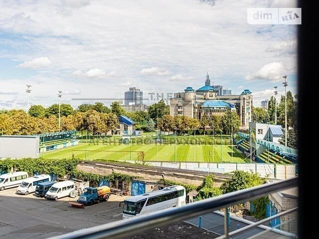 Довготривала оренда 2к квартири на пров. Лабораторний 7 • ID