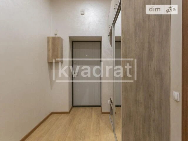 Довготривала оренда 3к квартири на вул. Антоновича 14Б • ID