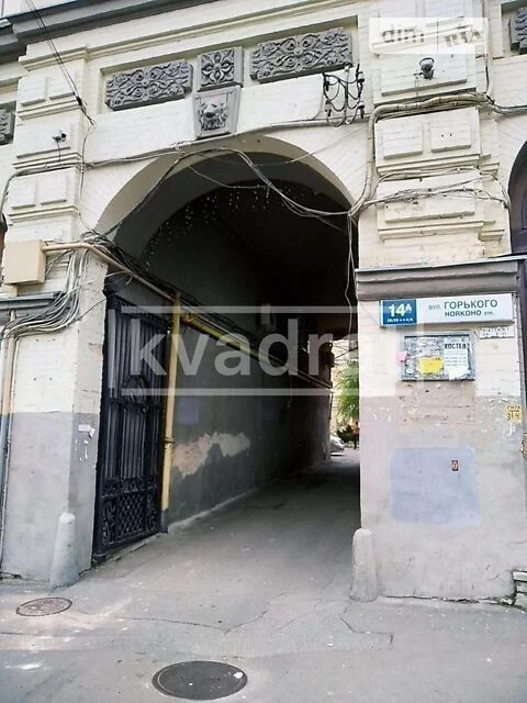 Довготривала оренда 3к квартири на вул. Антоновича 14Б • ID