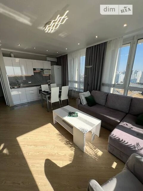 Довготривала оренда 2к квартири на вул. Зарічна 2 корпус 2 •