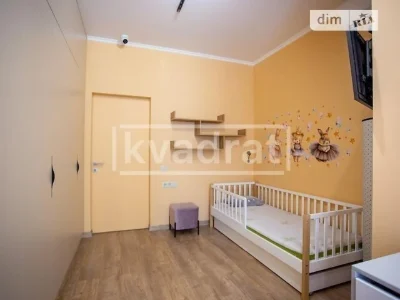 Довготривала оренда 3к квартири на вул. Олегівська 3 • ID 33