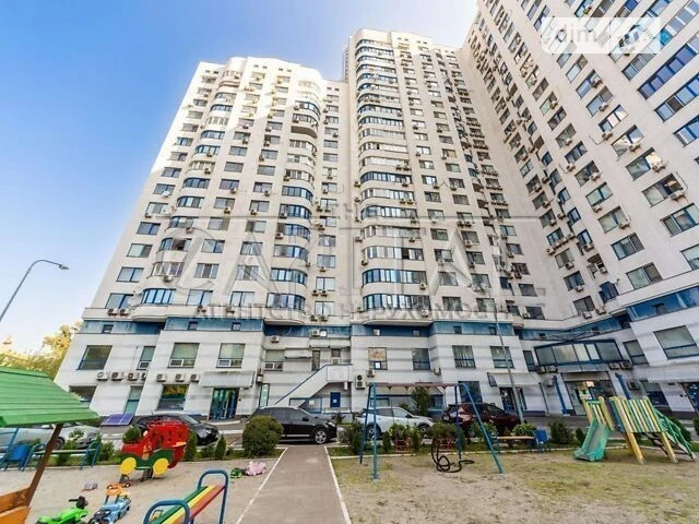 Довготривала оренда 3к квартири на просп. Голосіївський 30В,