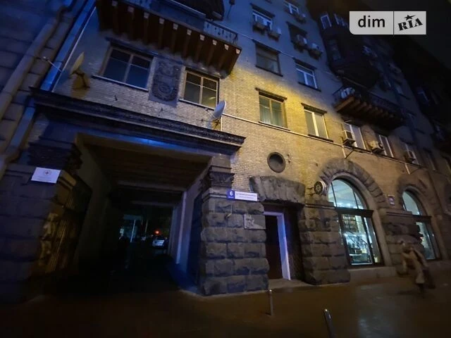 Довготривала оренда 4к квартири на вул. Велика Васильківська