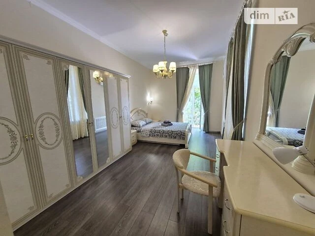 Довготривала оренда 2к квартири на вул. Костельна 4 • ID 336