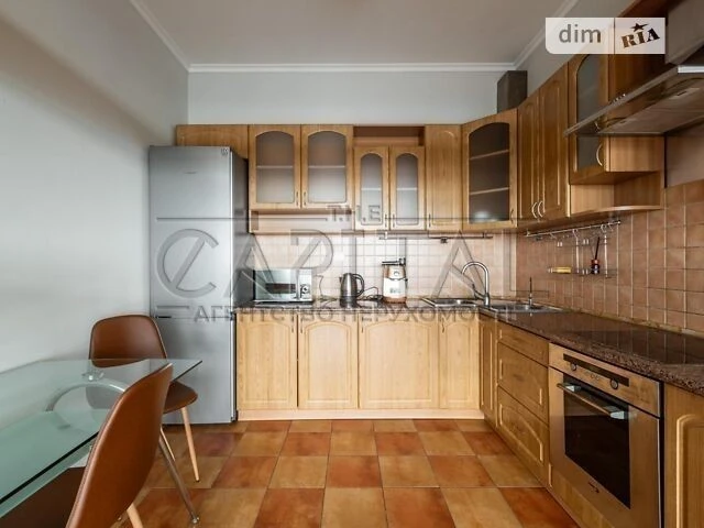 Довготривала оренда 3к квартири на узвіз Кловський 5 • ID 33
