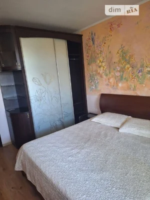 Довготривала оренда 3к квартири на вул. Івана Пулюя 1 • ID 3