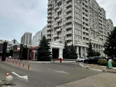 Квартира. Київ, Михайла Максимовича вул. (Онуфрія Трутенка)