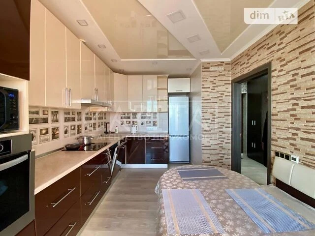 Довготривала оренда 2к квартири на вул. Зарічна 1В • ID 3368