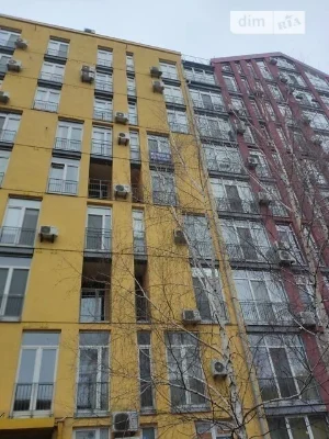 Довготривала оренда 2к квартири на вул. Регенераторна 4 корп