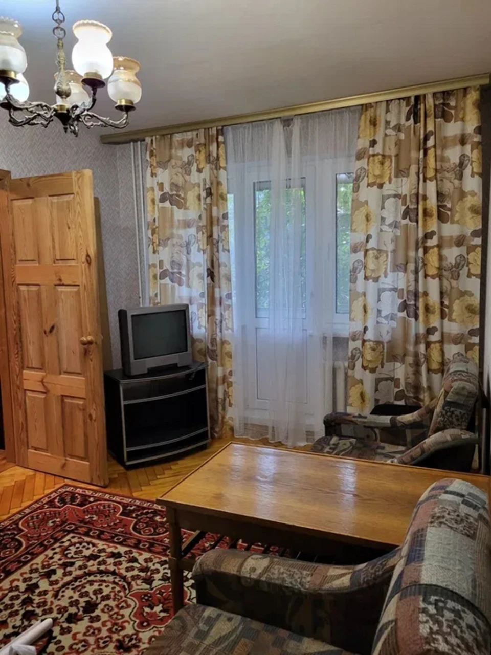 Довготривала оренда 2к квартири на бул. Вацлава Гавела 77 •