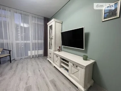Довготривала оренда 1к квартири на вул. Предславинська 44 •