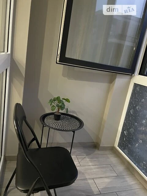 Довготривала оренда 1к квартири на вул. Предславинська 44 •