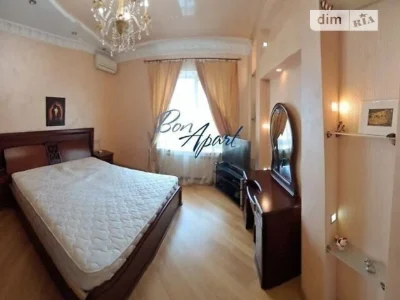 Довготривала оренда 3к квартири на вул. Дмитрівська 69 • ID