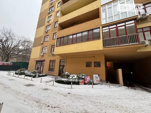 Довготривала оренда 1к квартири на вул. Коновальця Євгена 36