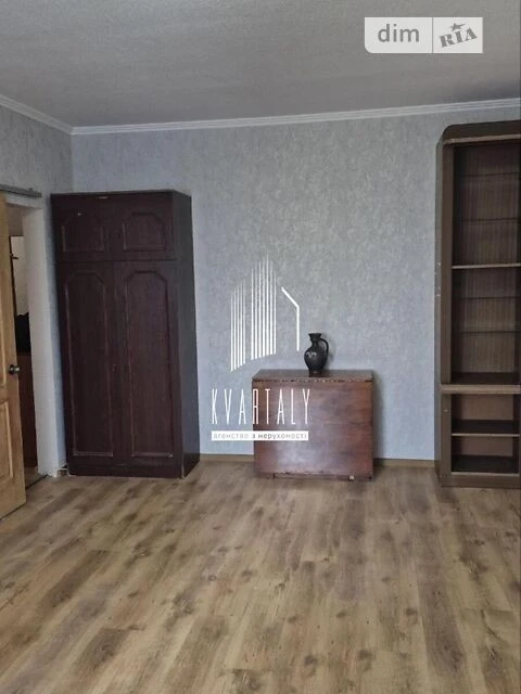 Довготривала оренда 2к квартири на вул. Івана Виговського 11