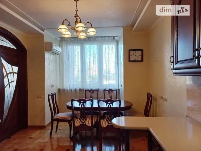 Довготривала оренда 3к квартири на вул. Срібнокільська 1 • I