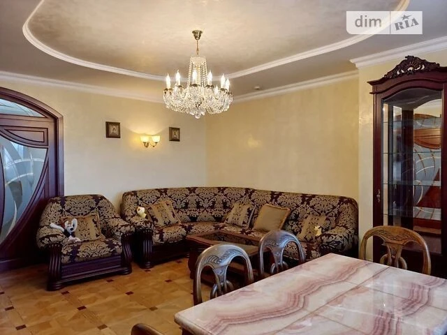 Довготривала оренда 3к квартири на вул. Срібнокільська 1 • I