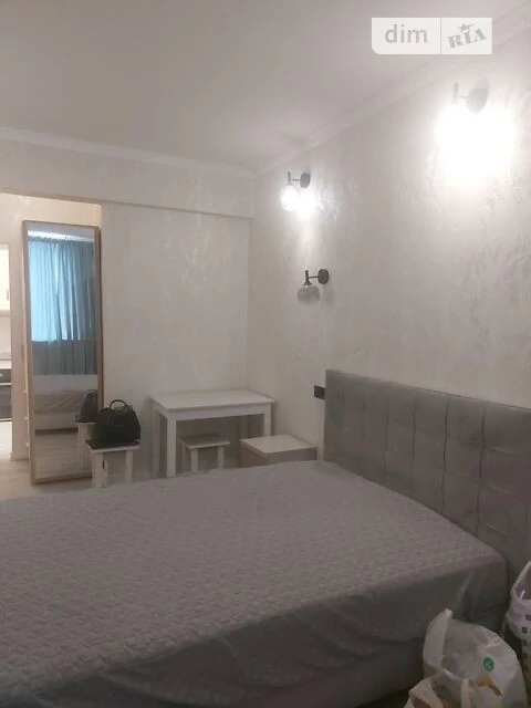 Довготривала оренда 1к квартири на бул. Лесі Українки 24 • I