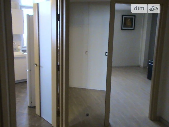 Довготривала оренда 2к квартири на пл. Оболонська 2 • ID 339