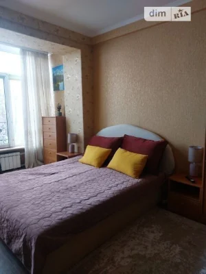 Довготривала оренда 1к квартири на вул. Довнар-Запольського