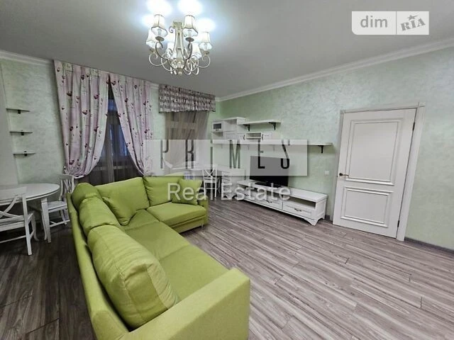 Довготривала оренда 2к квартири на вул. Володимирська 19 • I