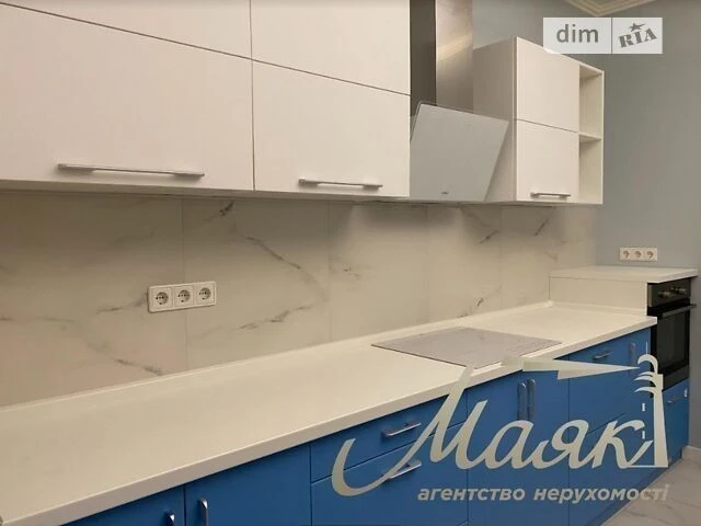 Довготривала оренда 1к квартири на вул. Саперне Поле 3 • ID