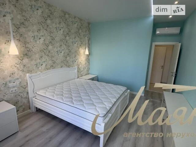 Довготривала оренда 1к квартири на вул. Саперне Поле 3 • ID