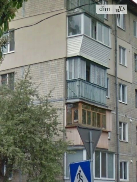 Довготривала оренда 2к квартири на вул. Миколи Василенка 4 •