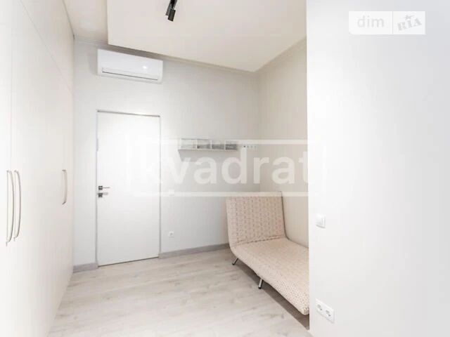 Довготривала оренда 3к квартири на вул. Мирна 2/1 • ID 34219