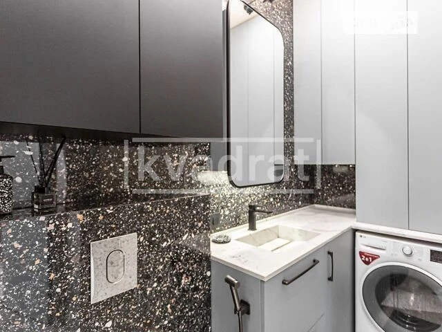 Довготривала оренда 3к квартири на вул. Мирна 2/1 • ID 34219