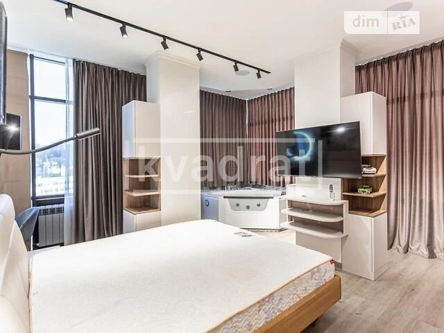 Довготривала оренда 3к квартири на вул. Мирна 2/1 • ID 34219