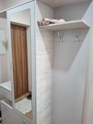 Сдам квартиру в Варшавський+