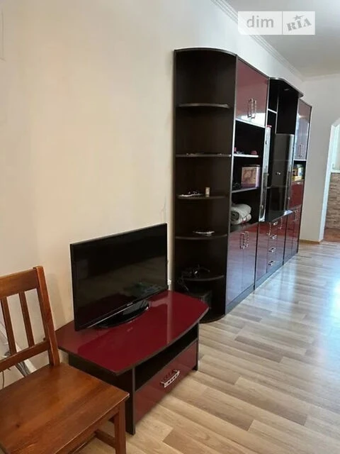 Довготривала оренда 3к квартири на вул. Урлівська 15 • ID 34