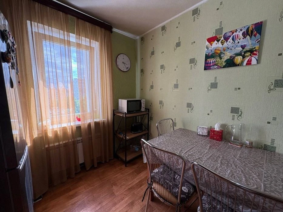 аренда 1 комн. квартиры, Полярная 6б, видовая