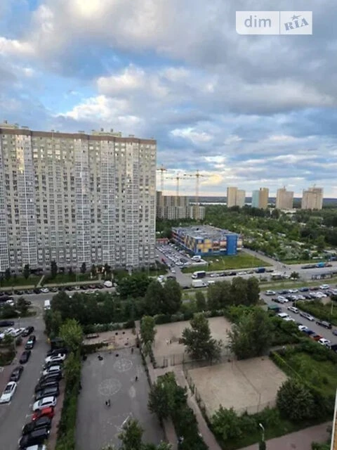 Довготривала оренда 1к квартири на вул. Ващенка Григорія 5 •
