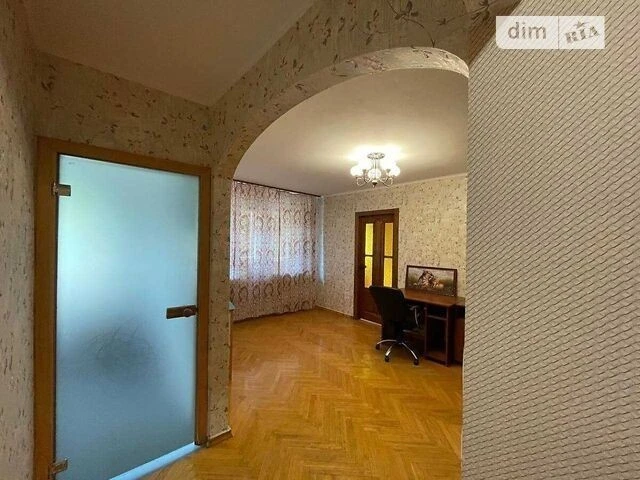 Sale of 2-room apartment 46 sq. m. on Mykhayla Dontsya st. 18 • ID 34