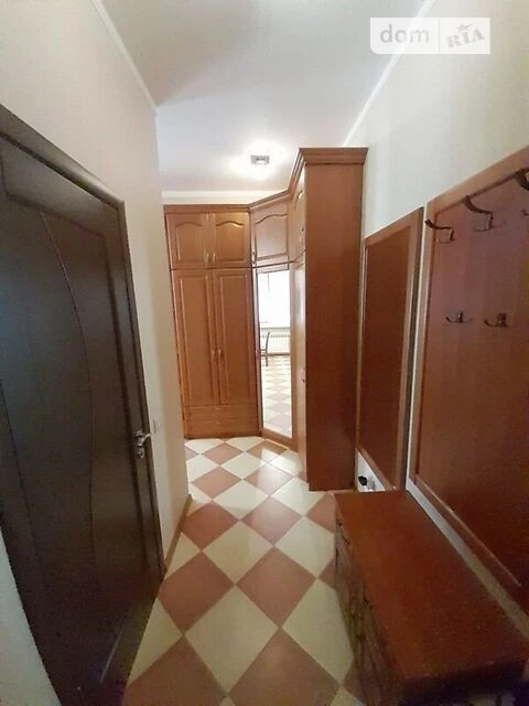 Довготривала оренда 1к квартири на вул. Рейтарська 2 • ID 34